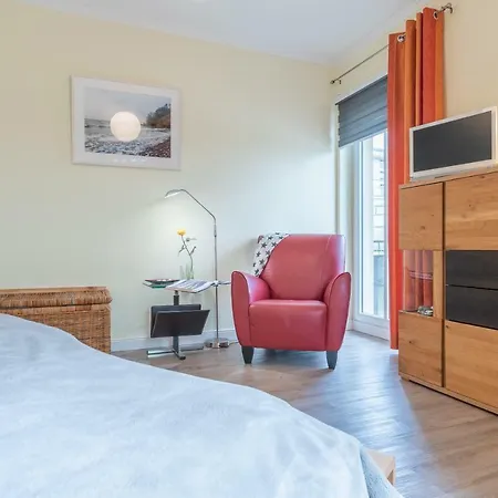Strandvogt Apartment *